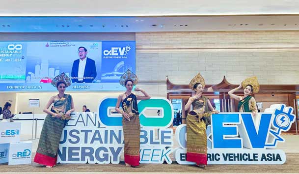 鴻嘉利EV Asia 2024展圓滿落幕 - 展現(xiàn)科技領(lǐng)航力,共創(chuàng)綠色能源新未來(圖2) 鴻嘉利EV Asia 2024展圓滿落幕 - 展現(xiàn)科技領(lǐng)航力,共創(chuàng)綠色能源新未來(圖2)