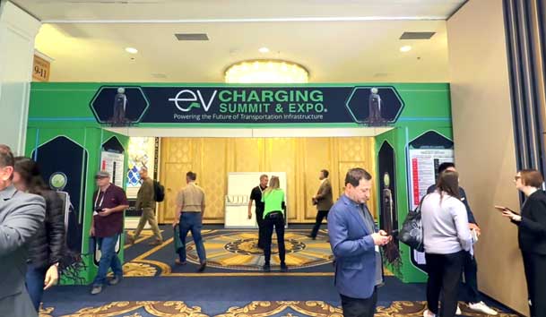 綠色征程，創(chuàng)新領航：鴻嘉利EVCS 2025展圓滿收官！(圖2)